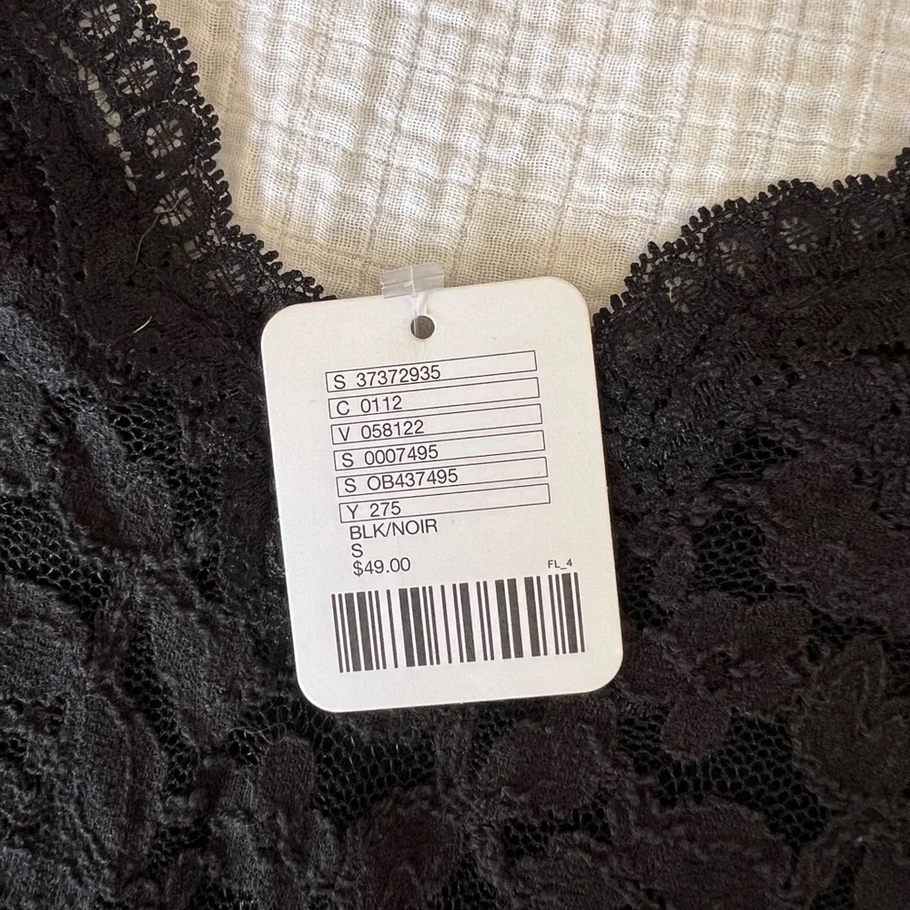 Kimchi Blue Lace Cropped Top - Picture 2 of 3